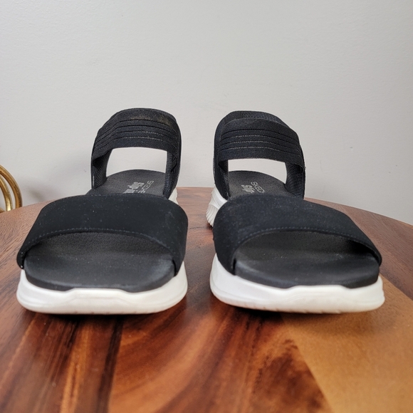 Skechers Slip-ins Sandals Women's Easy Entry Comfy Black and White - Picture 6 of 11